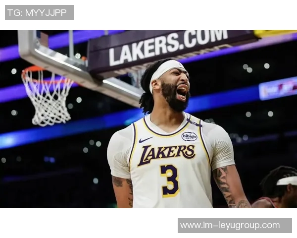 弗拉格强调浓眉状态决定球队实力其他球员需共同承担责任